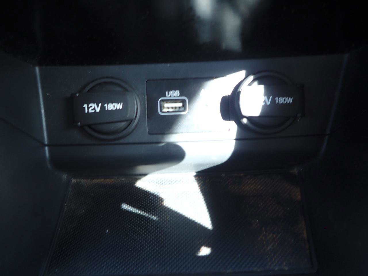 Used 2015 Hyundai Sonata SE w/ Option Group 09 FWD image 19