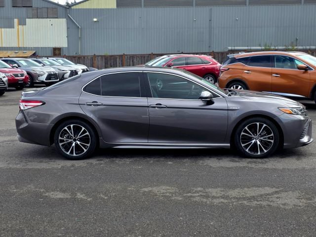 Used 2019 Toyota Camry SE w/ Audio Package FWD image 17