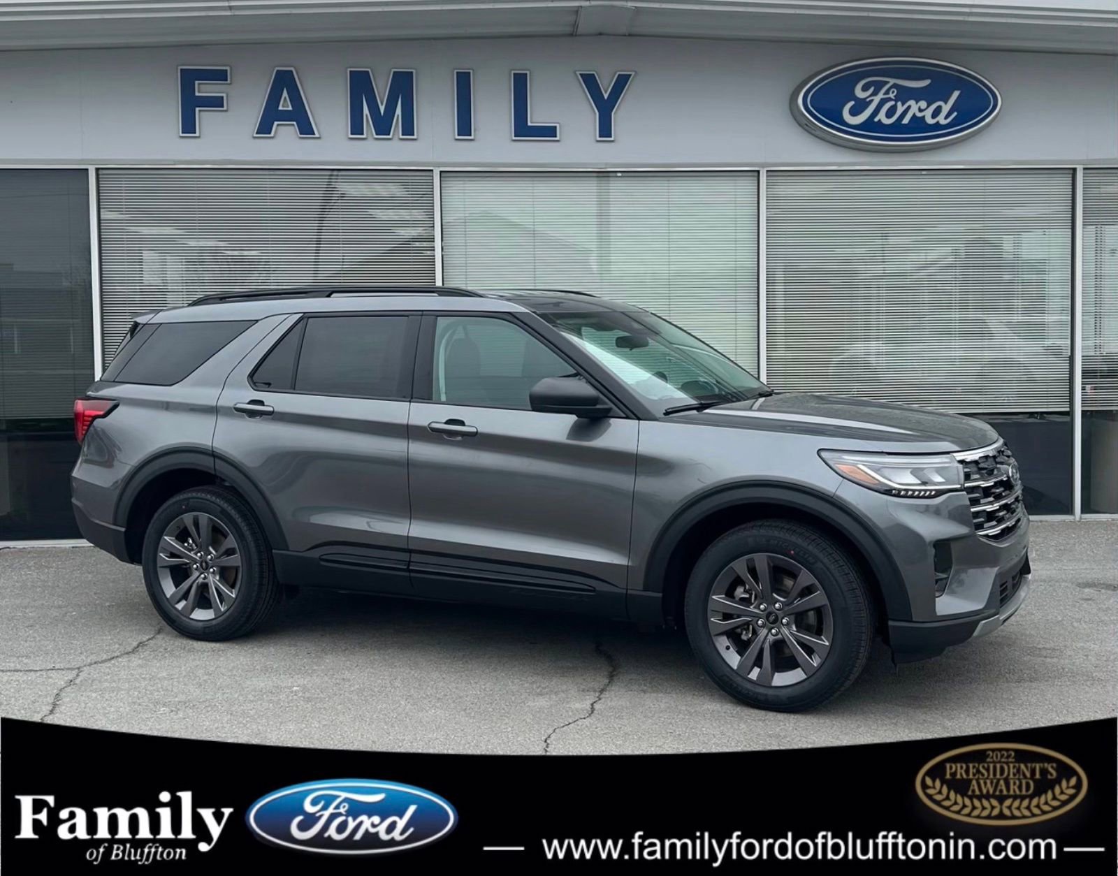 New 2026 Ford Explorer Active w/ Active Comfort Package AWD/4WD image 1