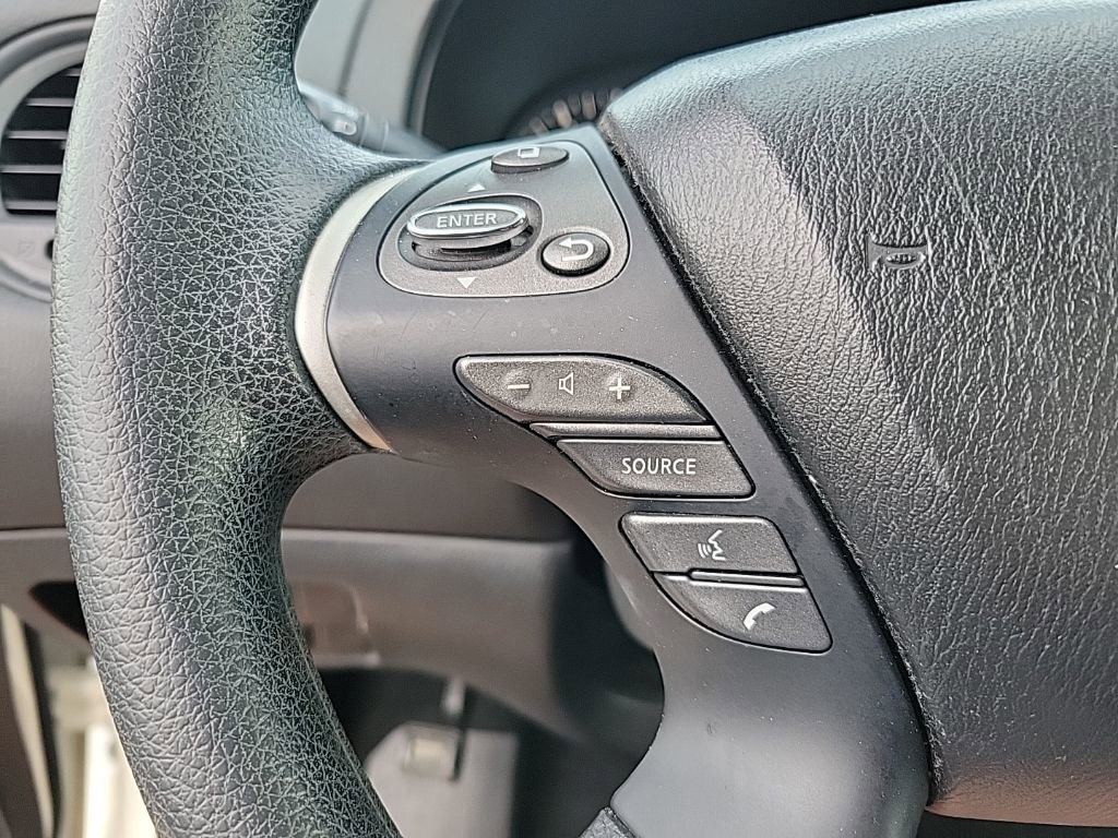 Used 2018 Nissan Pathfinder S FWD image 19