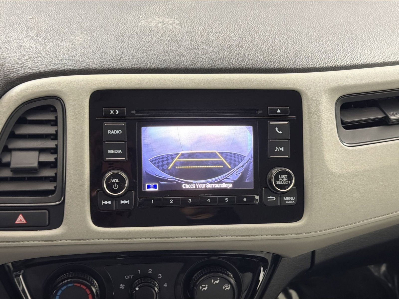 Used 2021 Honda HR-V LX image 19