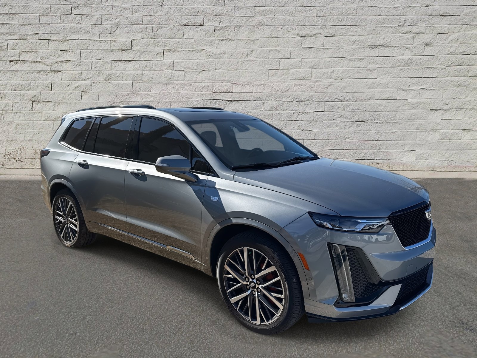 Certified 2024 Cadillac XT6 Sport w/ Technology Package image 7