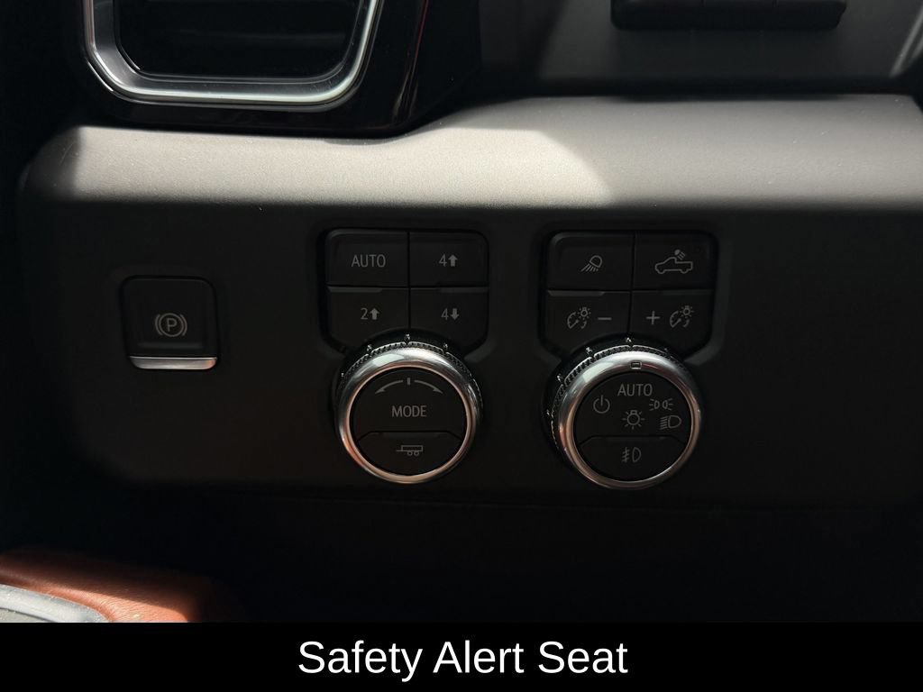 Used 2024 GMC Sierra 2500 Denali Ultimate AWD/4WD image 46