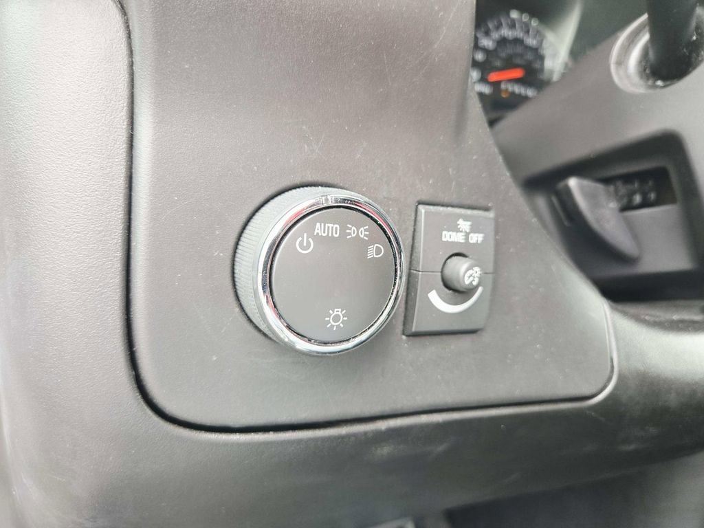 Used 2021 GMC Savana 2500 w/ Driver Convenience Package image 28