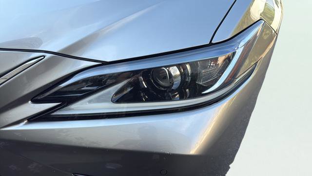 Used 2019 Lexus ES 350 F Sport w/ Accessory Package 2 image 23