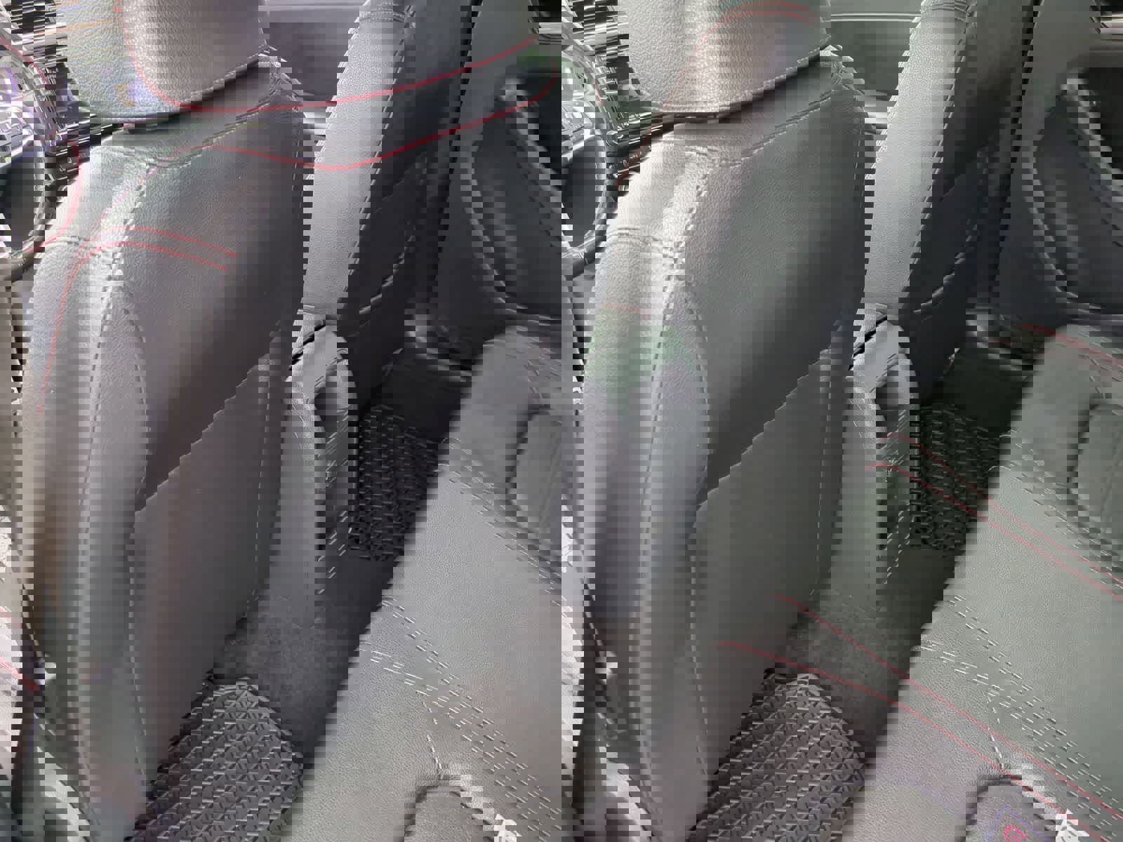 Used 2017 Volkswagen Jetta GLI image 18