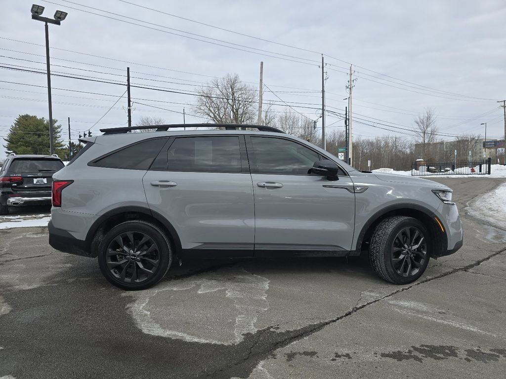 Used 2023 Kia Sorento X-Line EX image 17