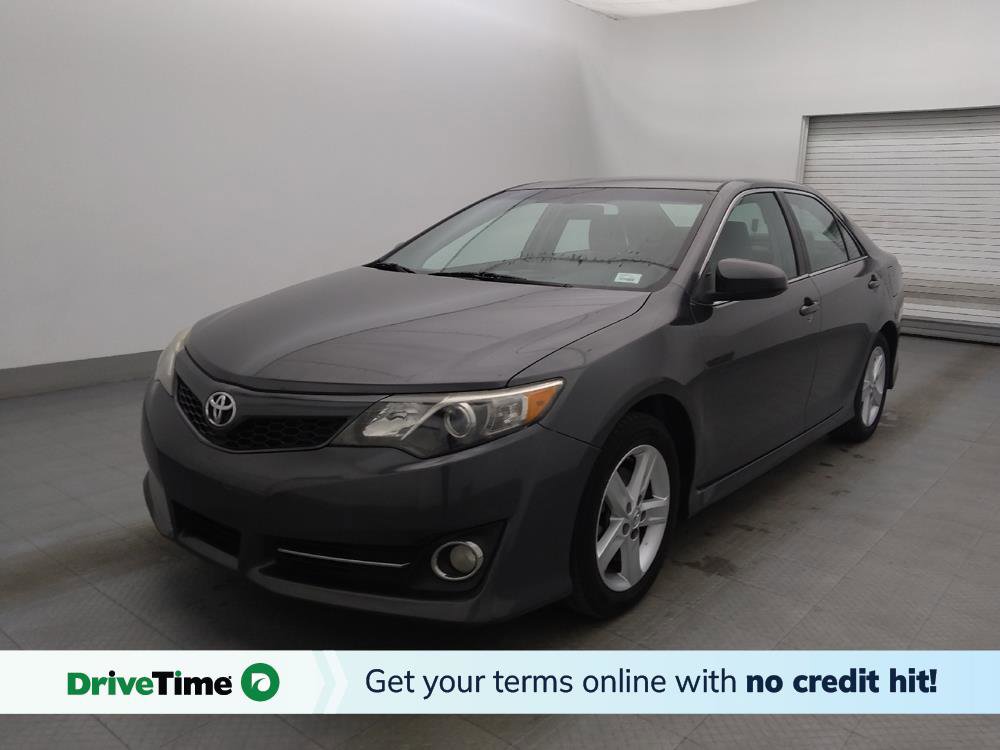 Used 2014 Toyota Camry SE