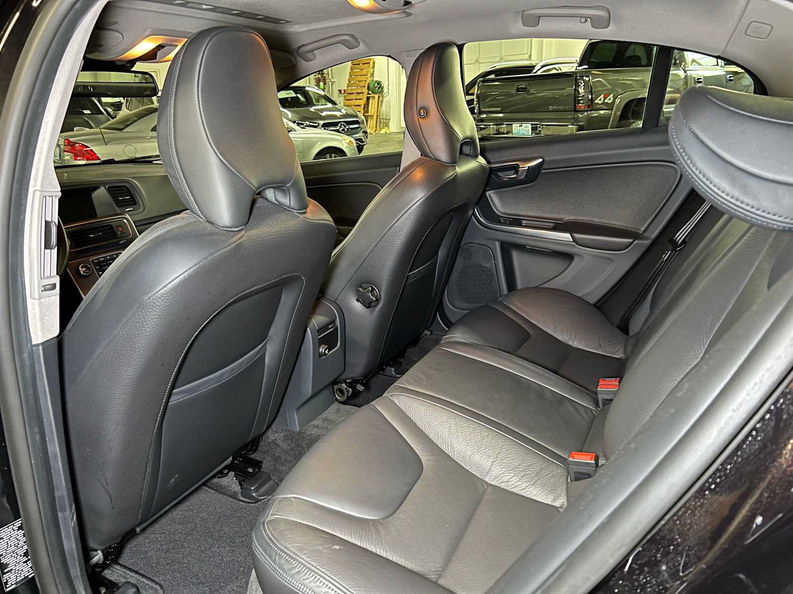 Used 2011 Volvo S60 T6 AWD/4WD image 18