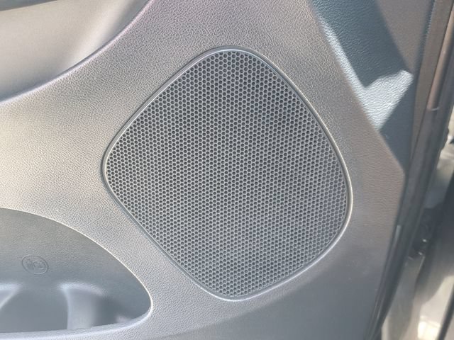 Used 2020 Dodge Grand Caravan SE FWD image 29