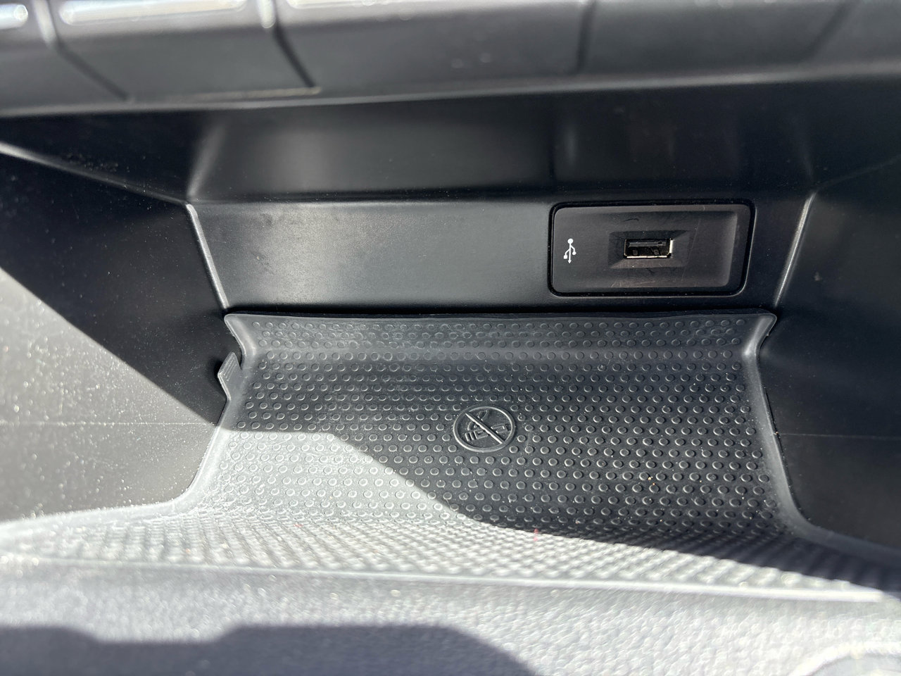 Used 2019 Volkswagen Beetle 2.0T S image 13