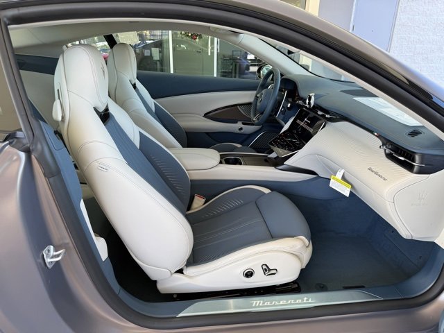 New 2025 Maserati GranTurismo Folgore image 16