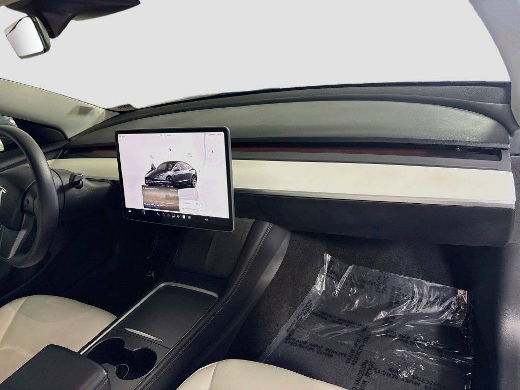 Used 2022 Tesla Model 3 Long Range AWD/4WD image 30