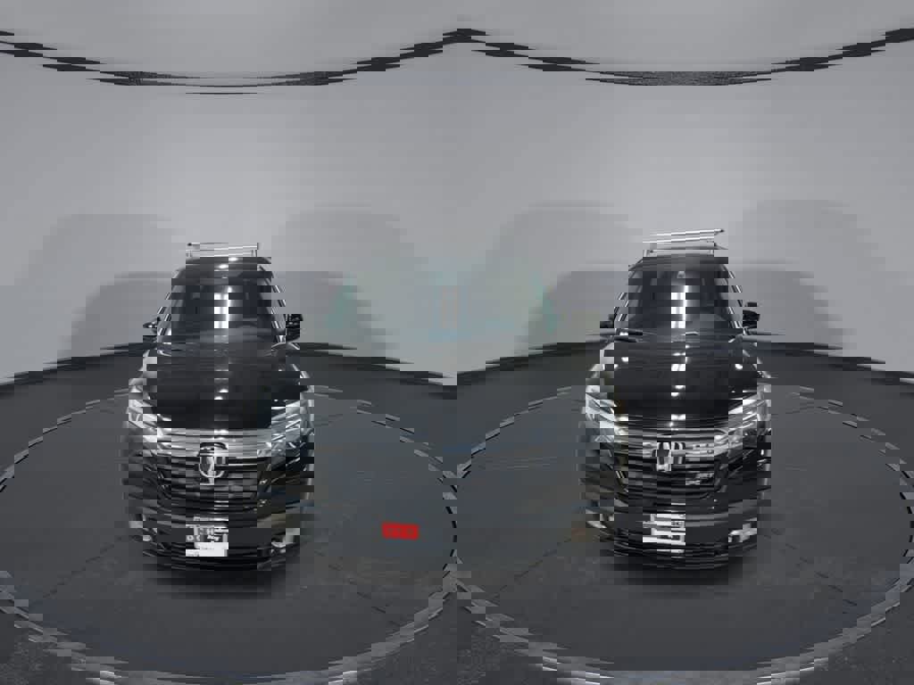 Used 2017 Honda Ridgeline Sport image 3