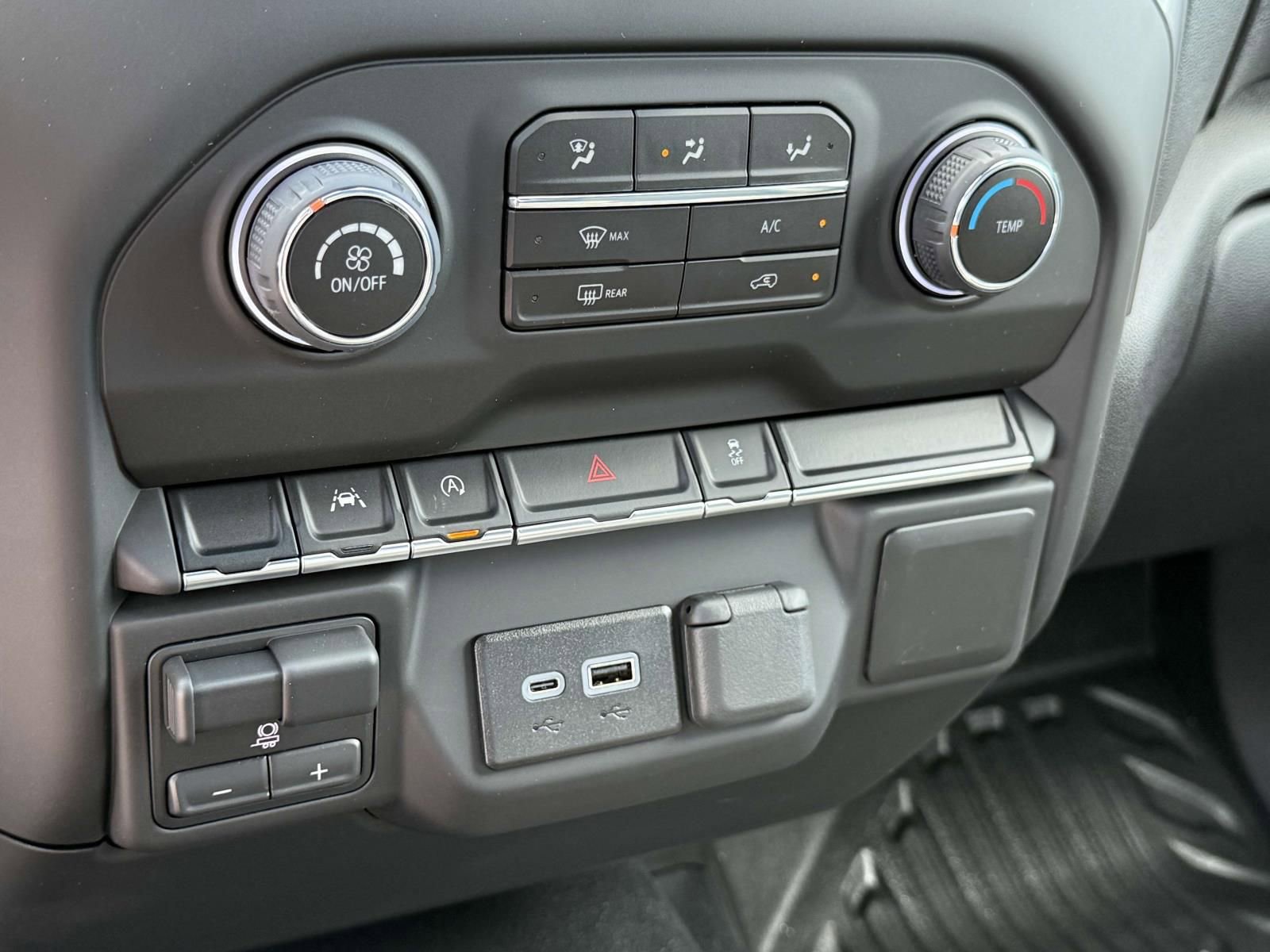 New 2026 Chevrolet Silverado 1500 W/T w/ WT Value Package AWD/4WD image 10