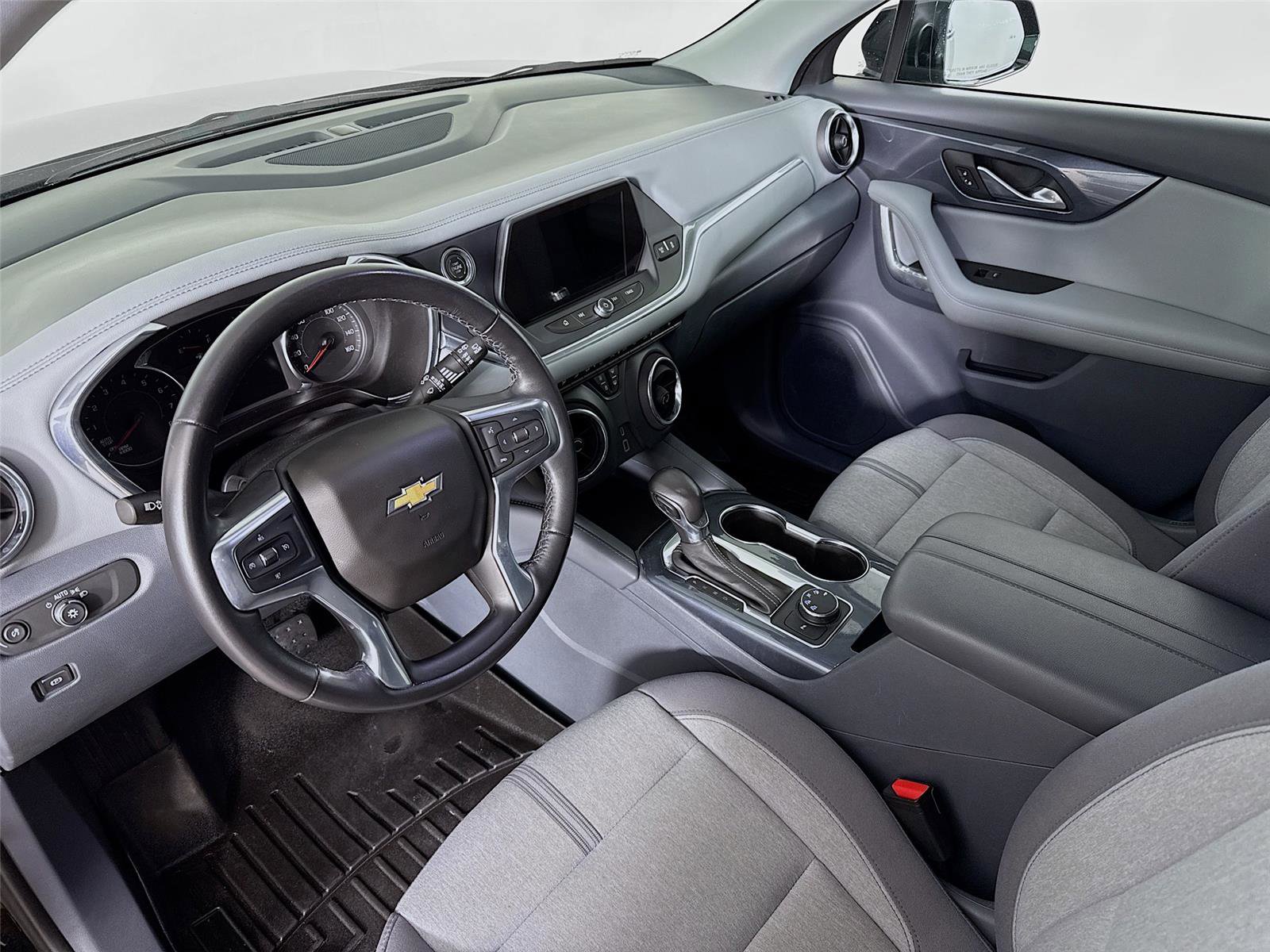 Used 2020 Chevrolet Blazer LT image 10