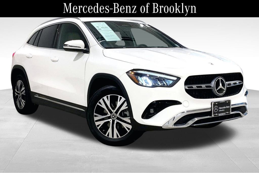 Certified 2025 Mercedes-Benz GLA 250 4MATIC image 1