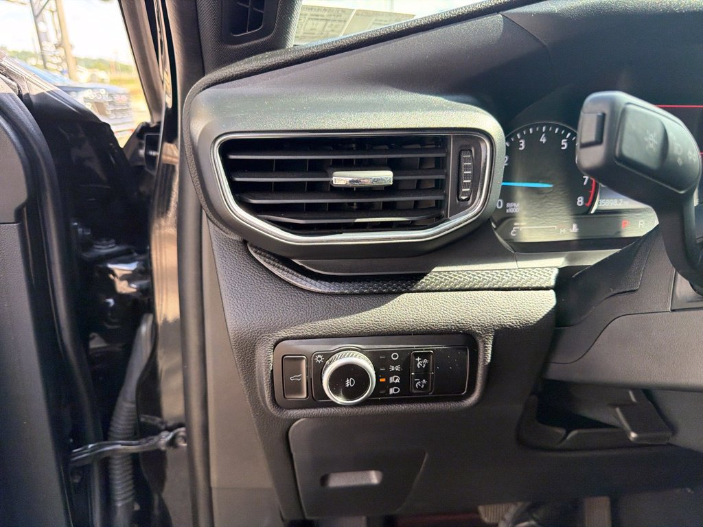 Used 2023 Ford Explorer ST-Line w/ Class IV Trailer Tow Package AWD/4WD image 24