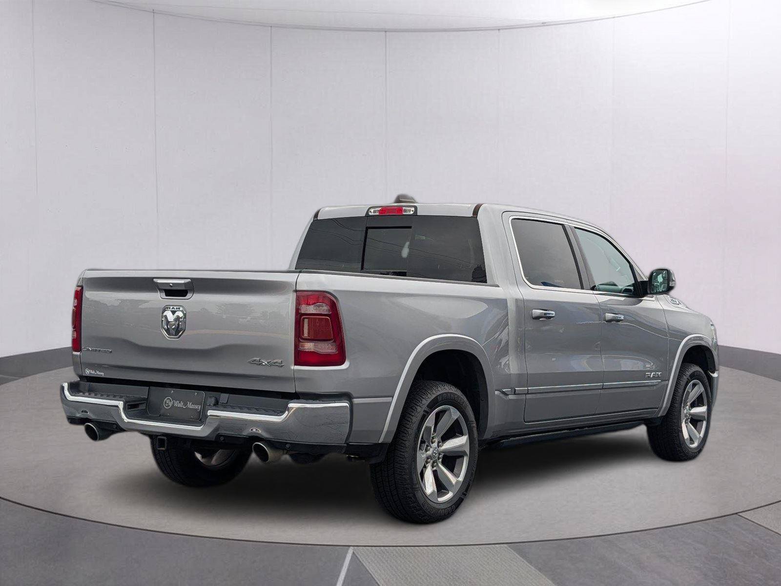 Used 2022 RAM 1500 Limited AWD/4WD image 6