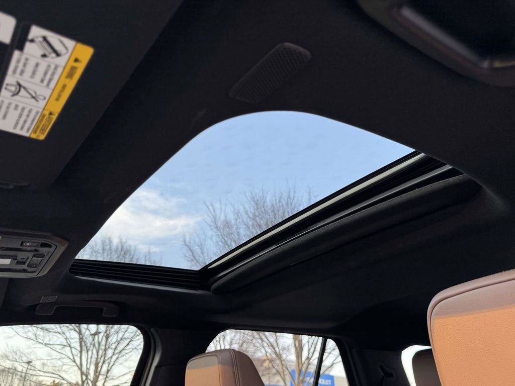 Used 2025 Toyota 4Runner Limited image 22