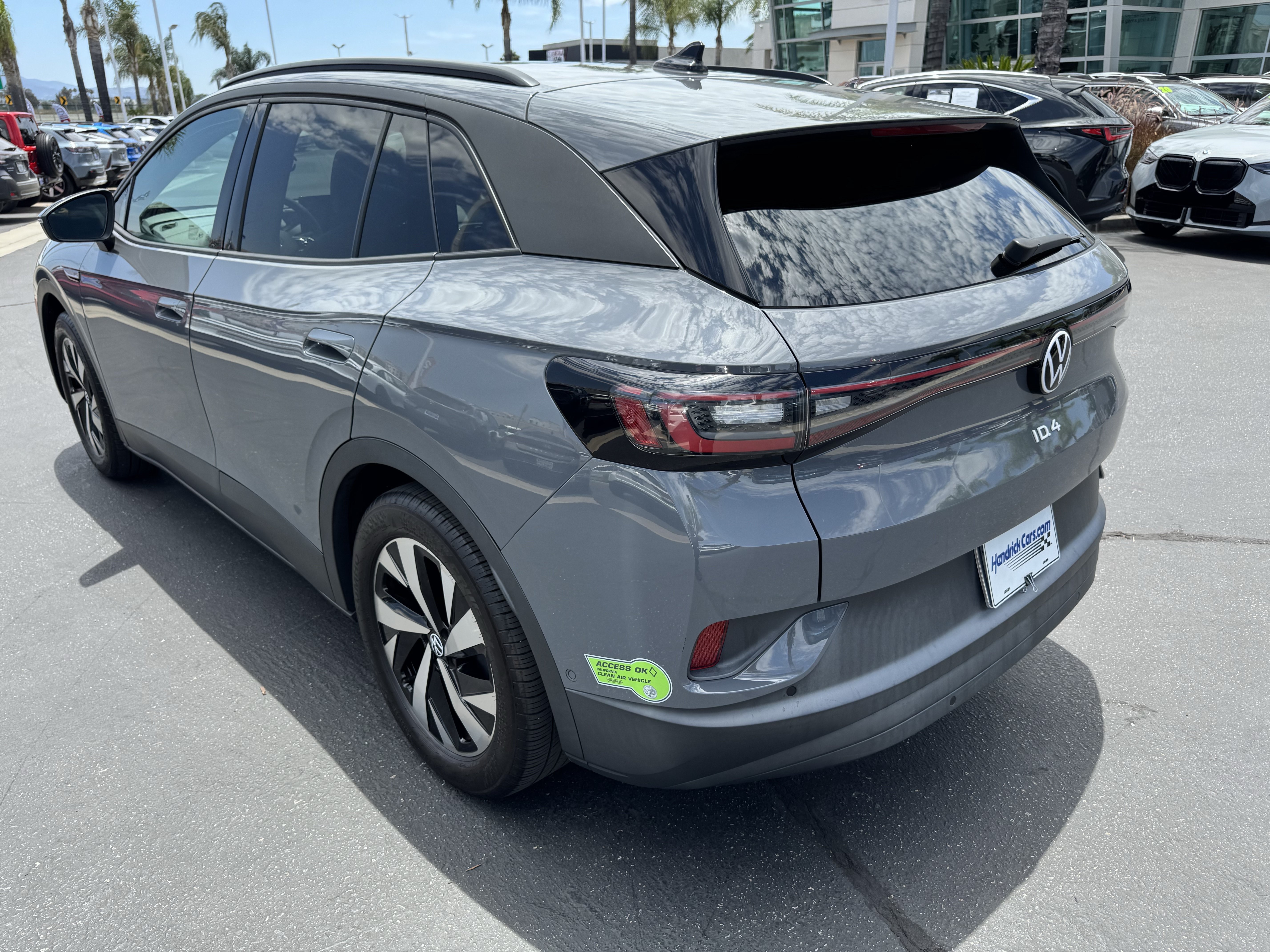 Certified 2023 Volkswagen ID.4 Pro RWD image 7