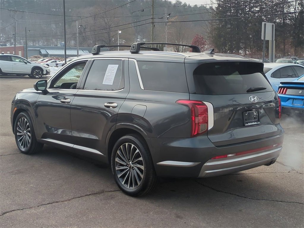 Used 2023 Hyundai Palisade Calligraphy image 6