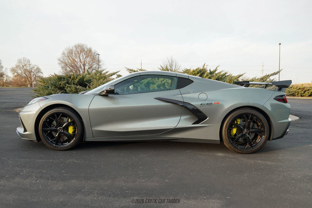 Used 2022 Chevrolet Corvette Stingray Premium Cpe RWD image 15