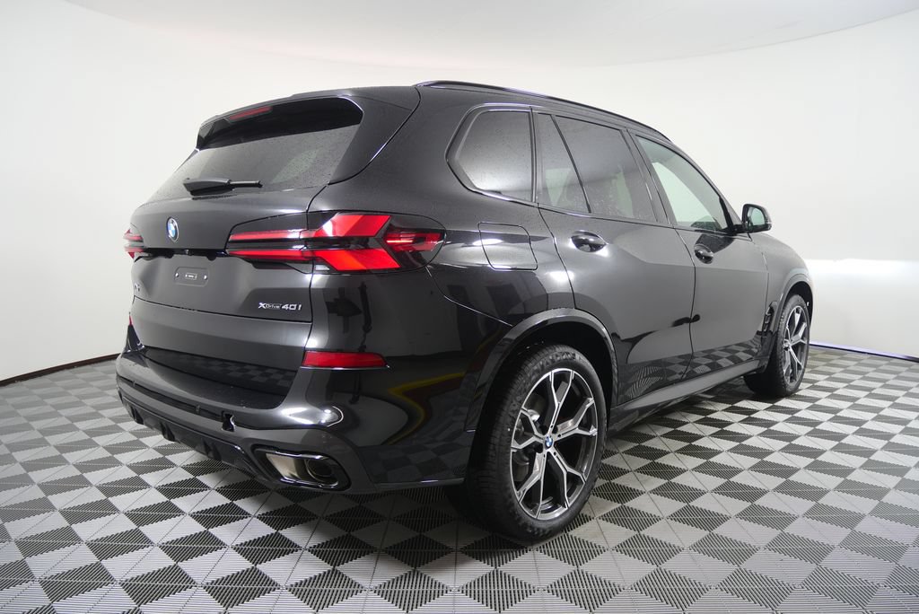Used 2026 BMW X5 xDrive40i w/ M Sport Package AWD/4WD image 5
