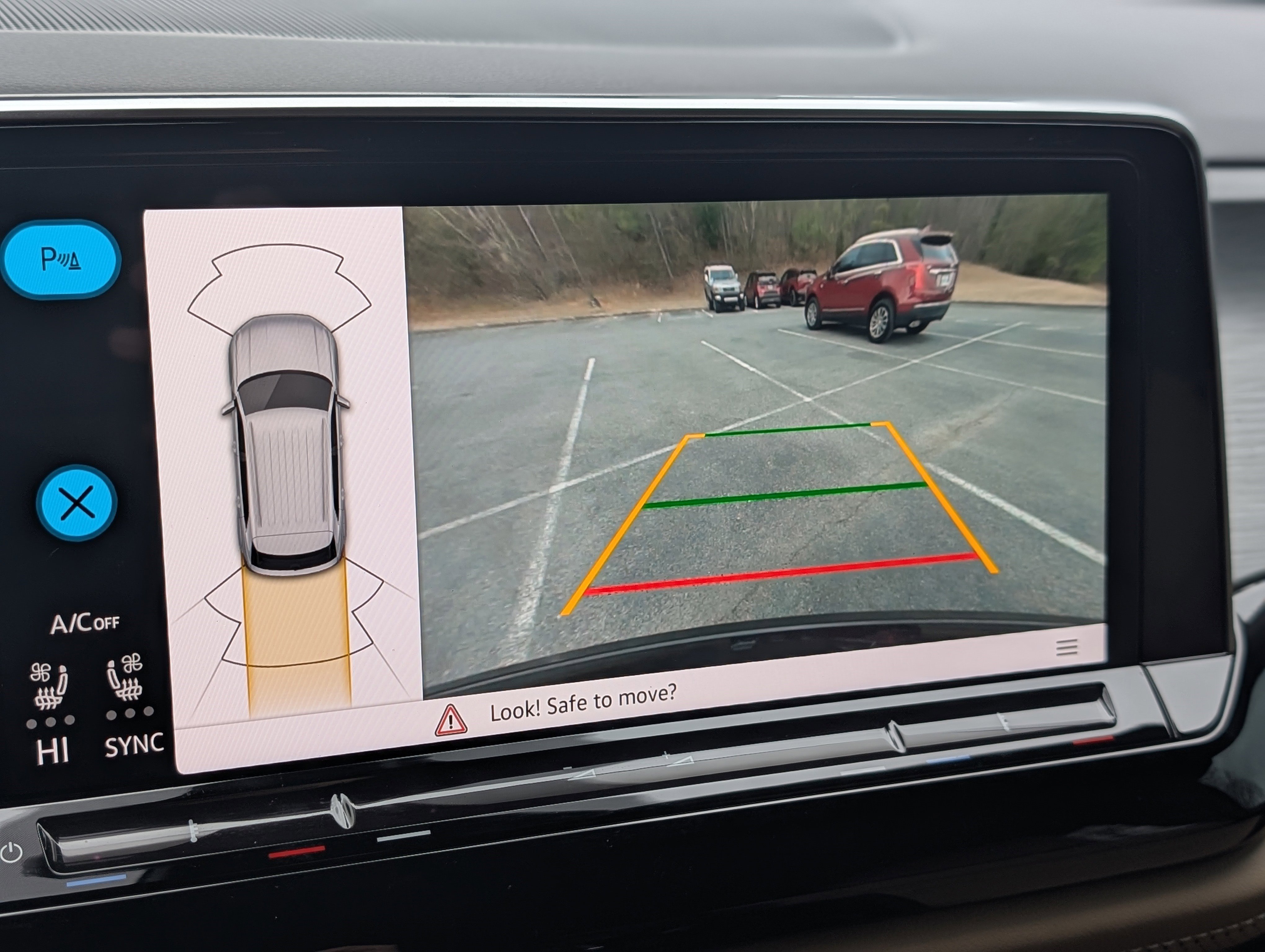 Used 2024 Volkswagen Atlas Cross Sport SE image 27