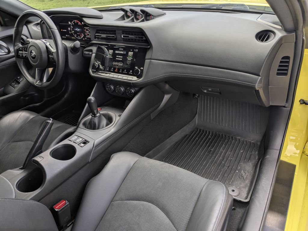 Used 2024 Nissan Z Performance w/ Floor Mat Package RWD image 19