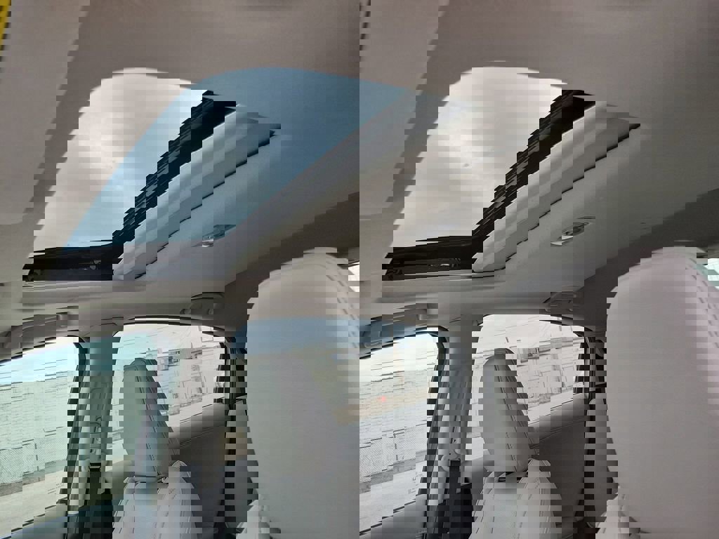 Used 2019 Honda HR-V EX-L image 32