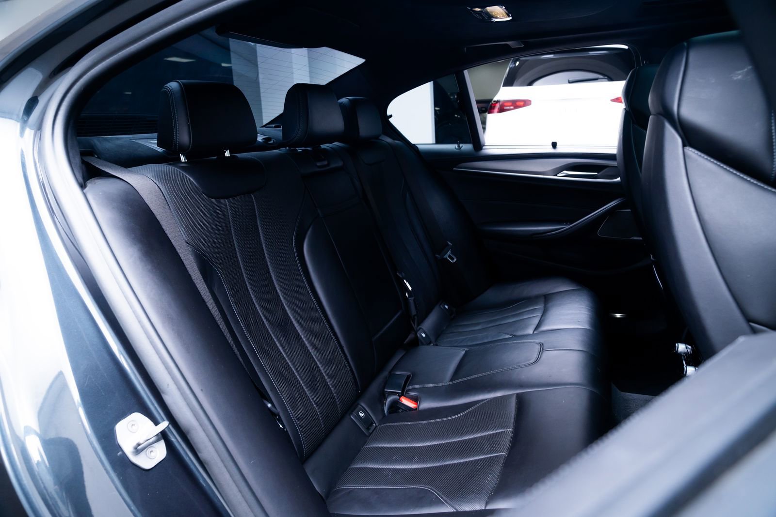 Used 2018 BMW M5 AWD/4WD image 23