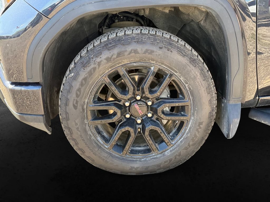 Used 2024 GMC Sierra 1500 Elevation w/ Preferred Package AWD/4WD image 13