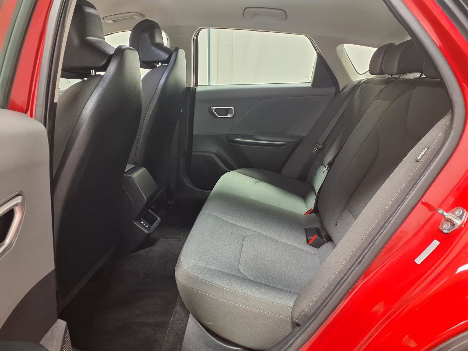 Used 2025 Kia K4 LXS FWD image 25