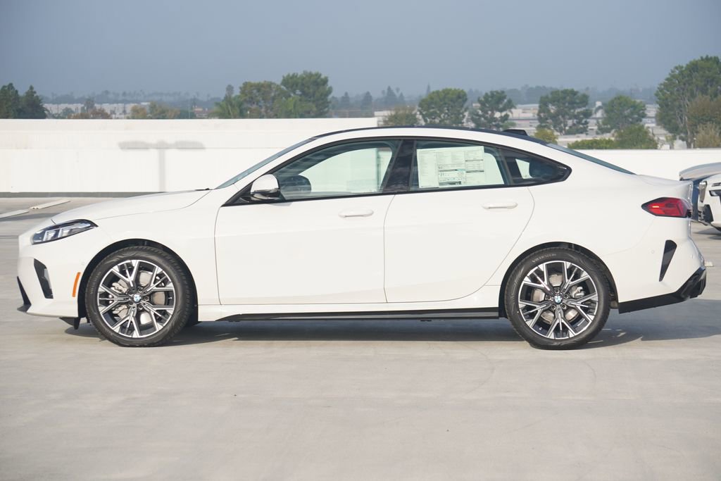 Used 2026 BMW 228i w/ Technology Package FWD image 4