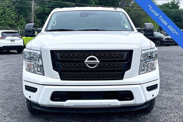 Used 2021 Nissan Titan SV w/ SV Convenience Package AWD/4WD image 2