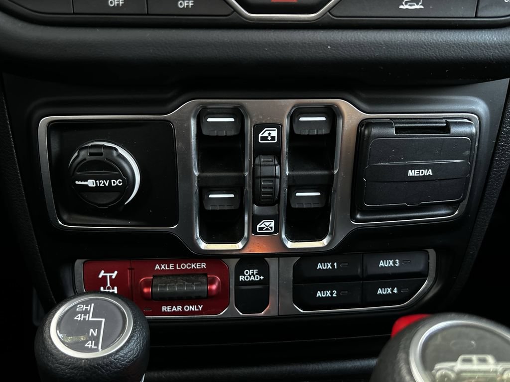 Used 2026 Jeep Gladiator Mojave AWD/4WD image 20
