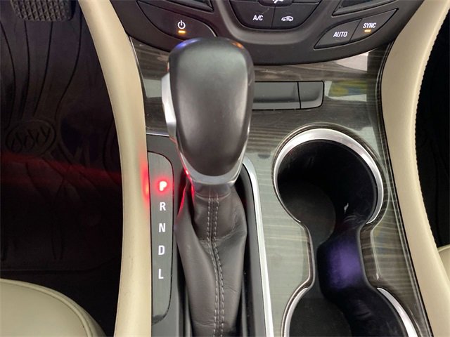 Used 2020 Buick Envision Preferred image 41