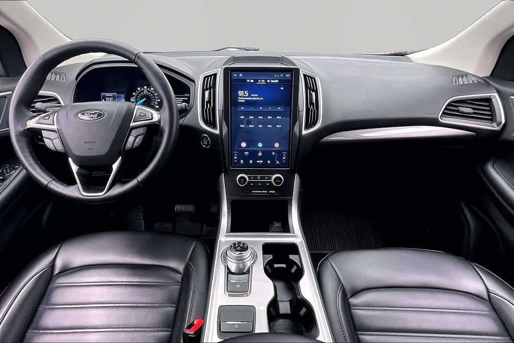Certified 2024 Ford Edge SEL w/ Convenience Package AWD/4WD image 16