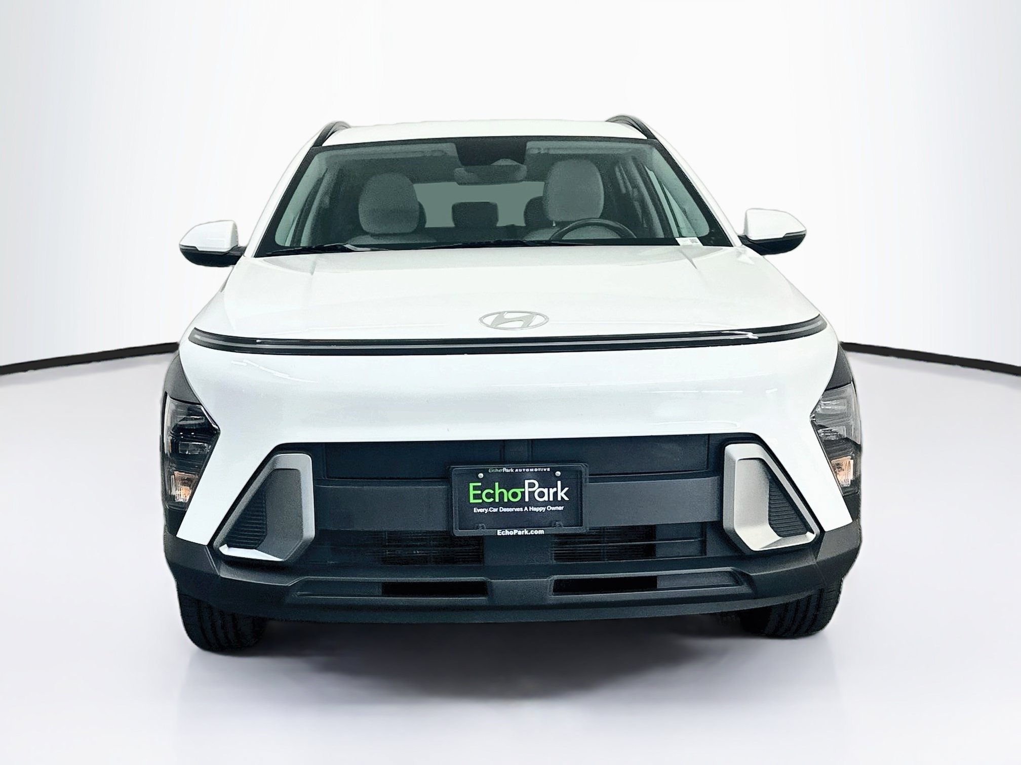 Used 2025 Hyundai Kona SEL AWD/4WD image 2