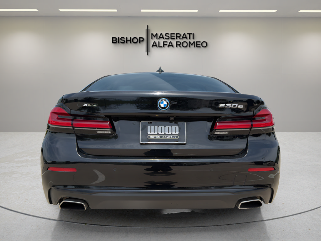 Used 2023 BMW 530e xDrive AWD/4WD image 5