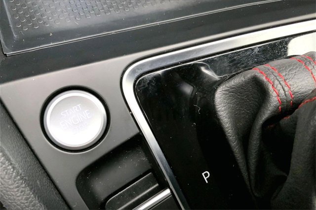 Used 2020 Volkswagen Jetta GLI Autobahn image 32