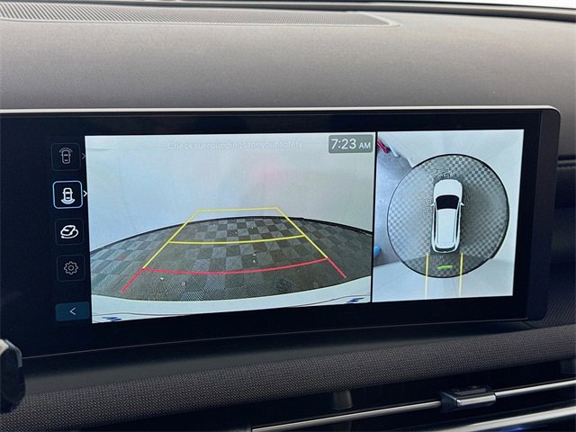 Used 2025 Hyundai Tucson Limited image 16