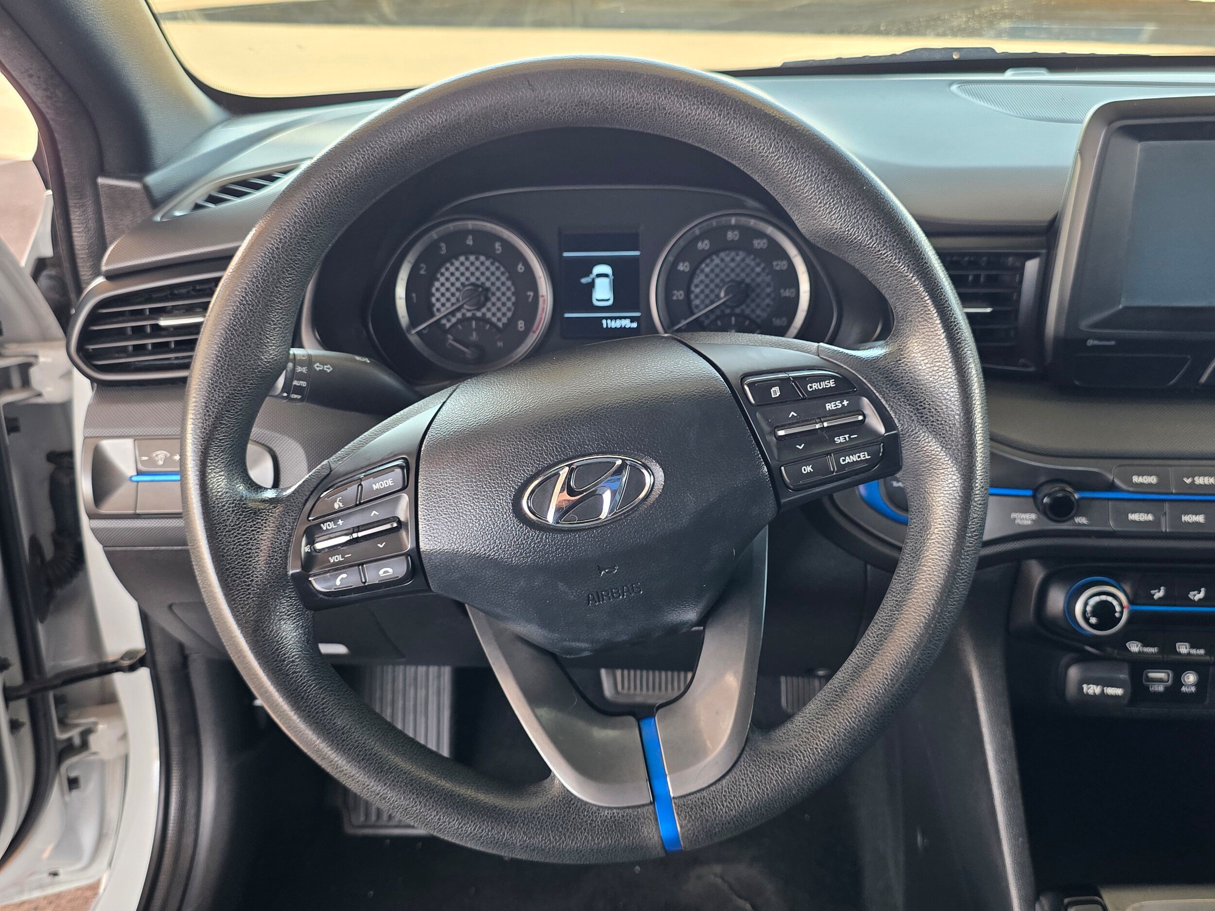 Used 2019 Hyundai Veloster 2.0 FWD image 16