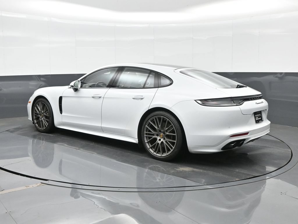 Certified 2023 Porsche Panamera GTS AWD/4WD image 3