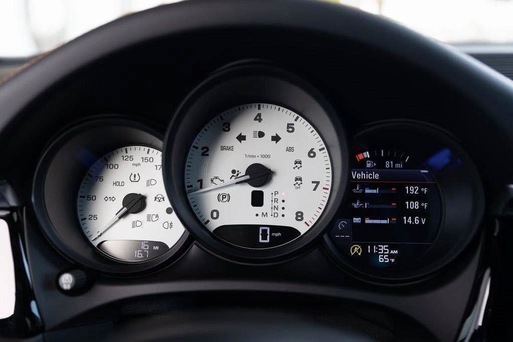 New 2026 Porsche Macan image 86