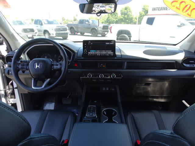 Used 2025 Honda Pilot EX-L image 22