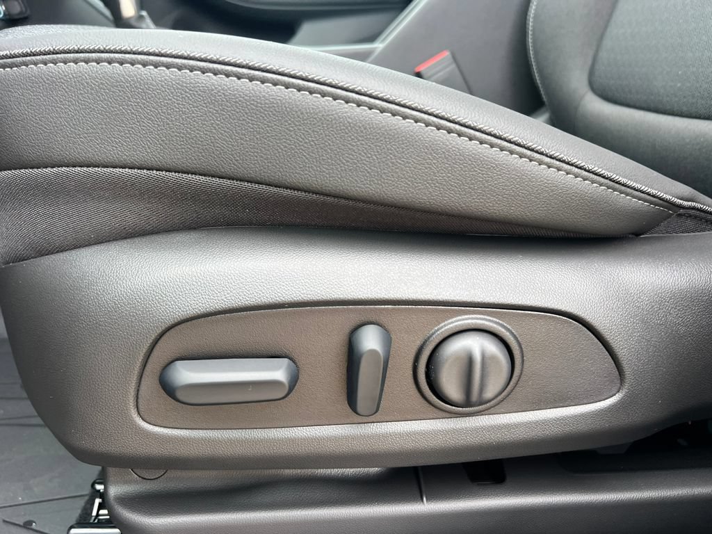 New 2026 Buick Encore GX Preferred w/ Comfort Package AWD/4WD image 8