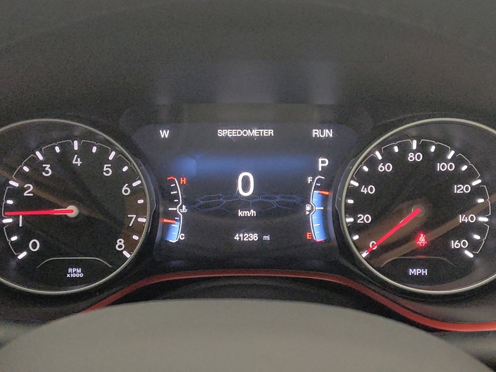 Used 2019 Jeep Compass Trailhawk w/ Cold Weather Group AWD/4WD image 23