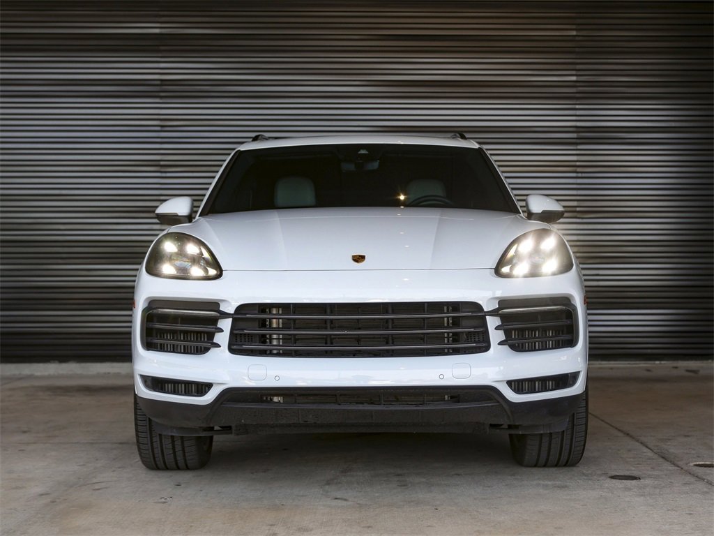 Certified 2023 Porsche Cayenne Platinum Edition image 10